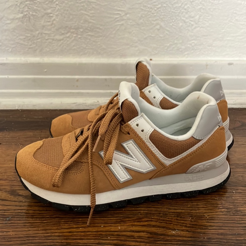 Orange Newbalances